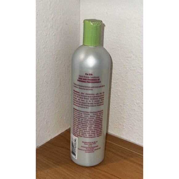 Pet Silk Moisturizing Dog & Cat Conditioner - Picture 2 of 4